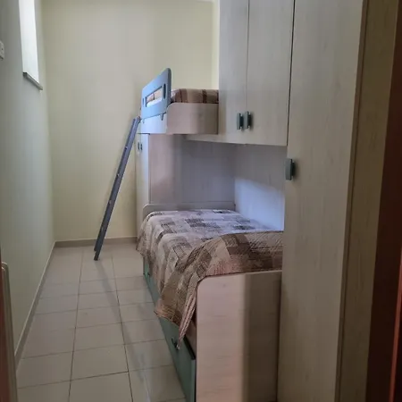 アパート A Ponente